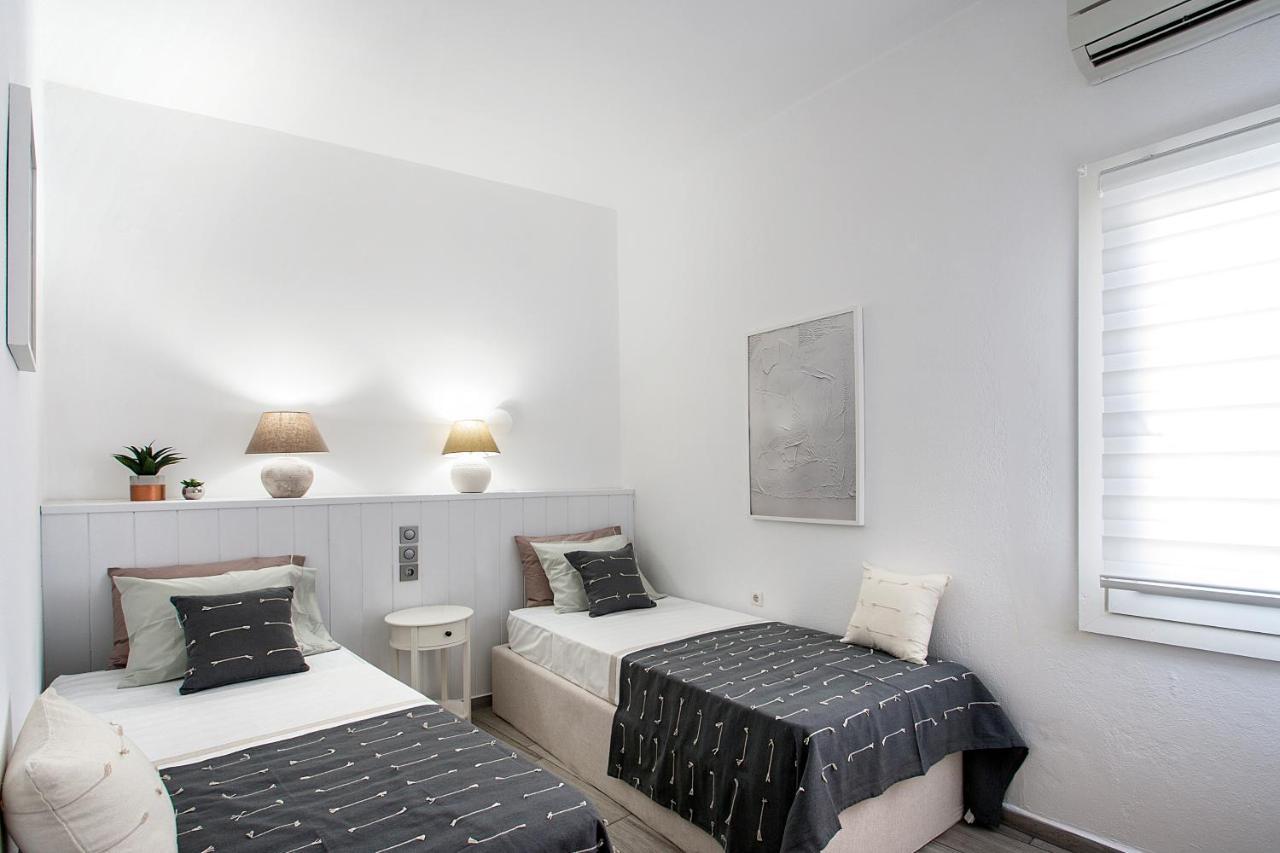 Capolavoro, Boutique Apartment With Unique Rooftop Скіатос Екстер'єр фото