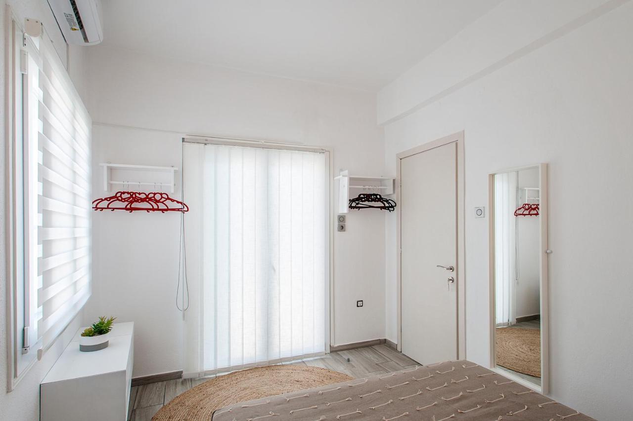 Capolavoro, Boutique Apartment With Unique Rooftop Скіатос Екстер'єр фото