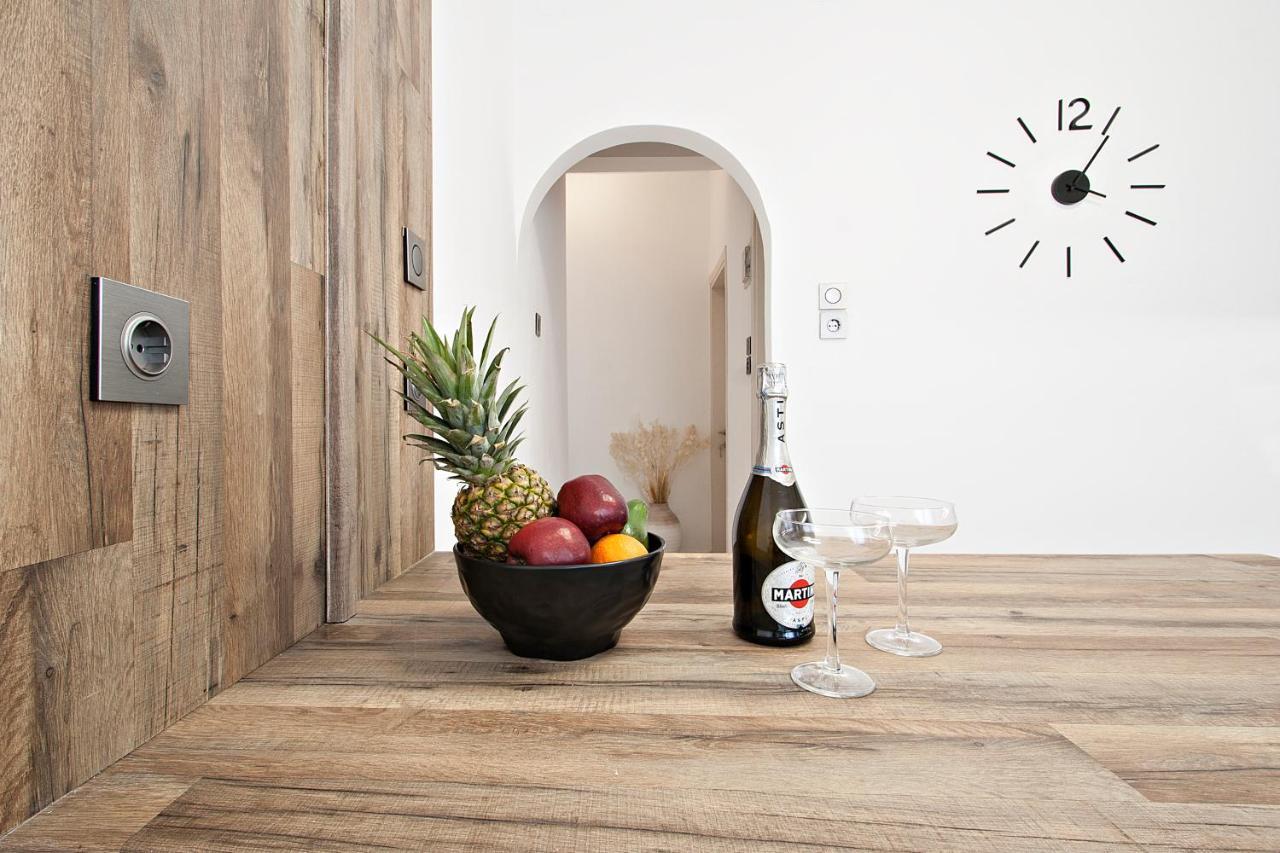 Capolavoro, Boutique Apartment With Unique Rooftop Скіатос Екстер'єр фото