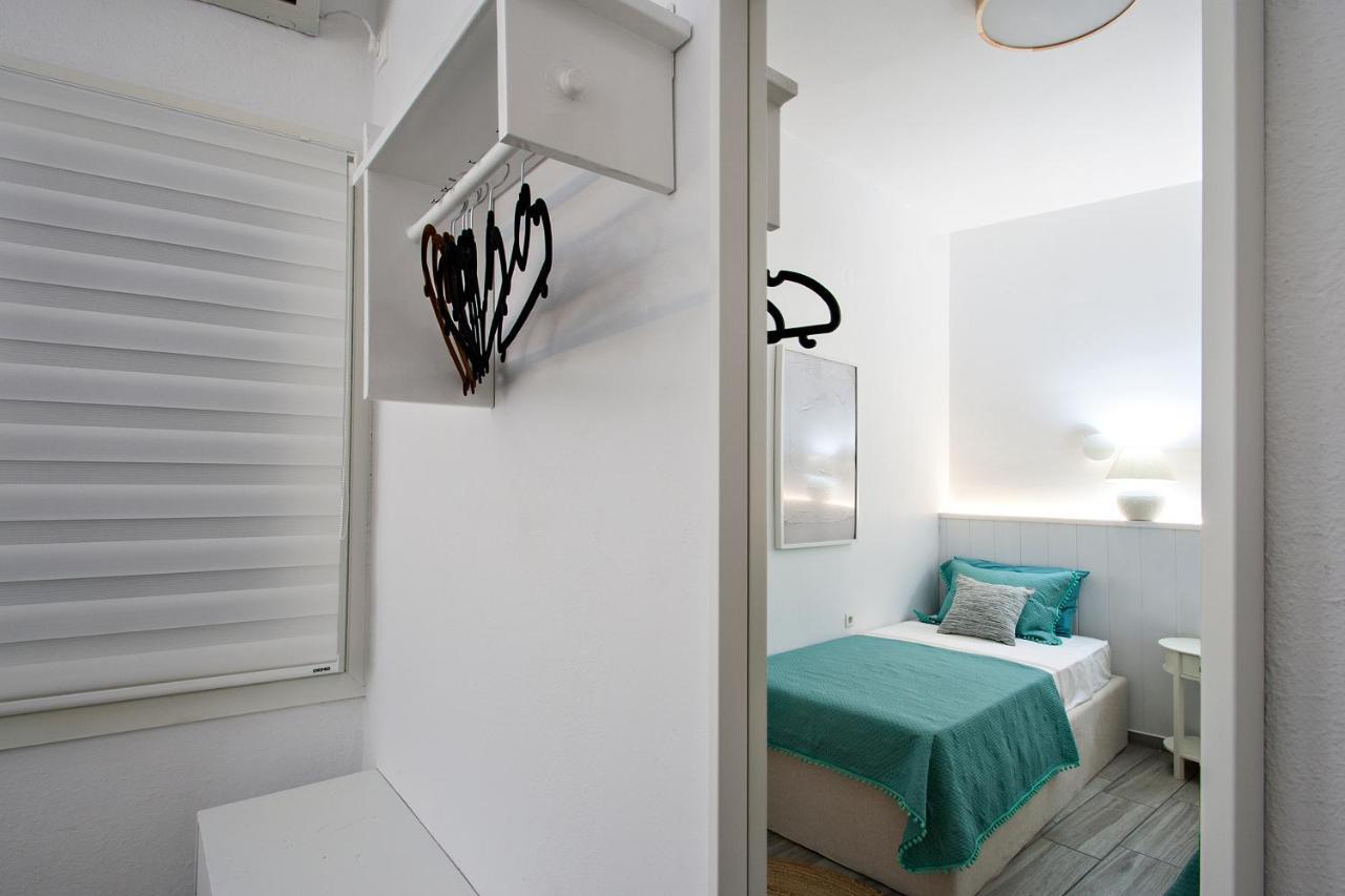 Capolavoro, Boutique Apartment With Unique Rooftop Скіатос Екстер'єр фото