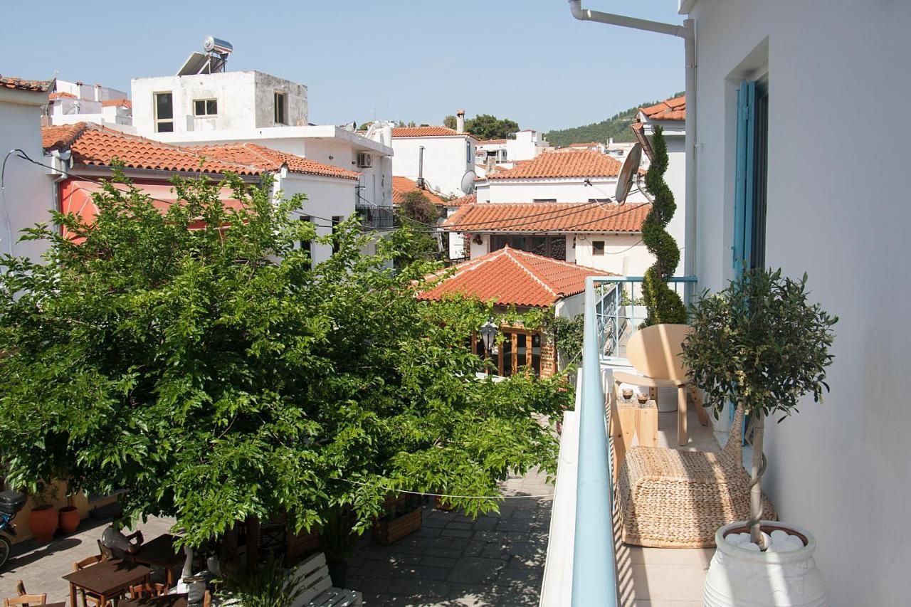 Capolavoro, Boutique Apartment With Unique Rooftop Скіатос Екстер'єр фото